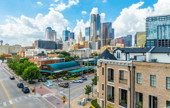Experience our Cleaning Services in Dowtown Dallas